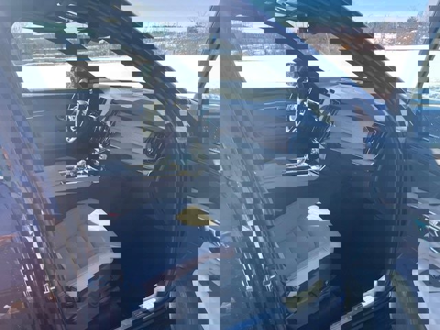 New 2026 Volvo XC90 B6 Plus w/ Protection Package Premier image 7