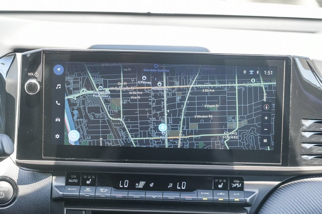 Used 2026 Toyota Camry SE w/ Multimedia Upgrade Package FWD image 14