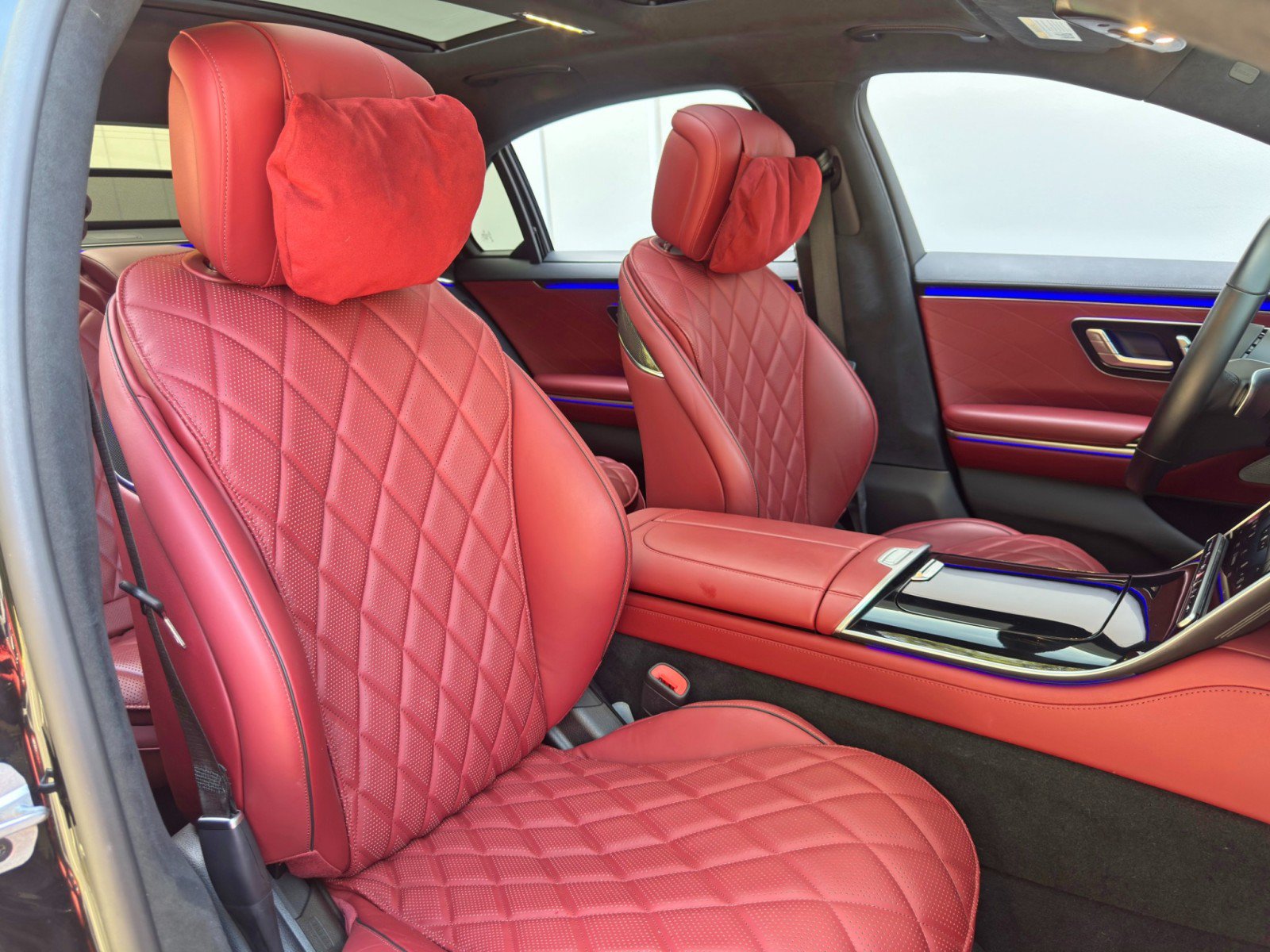 Used 2023 Mercedes-Benz S 580 4MATIC Sedan image 46