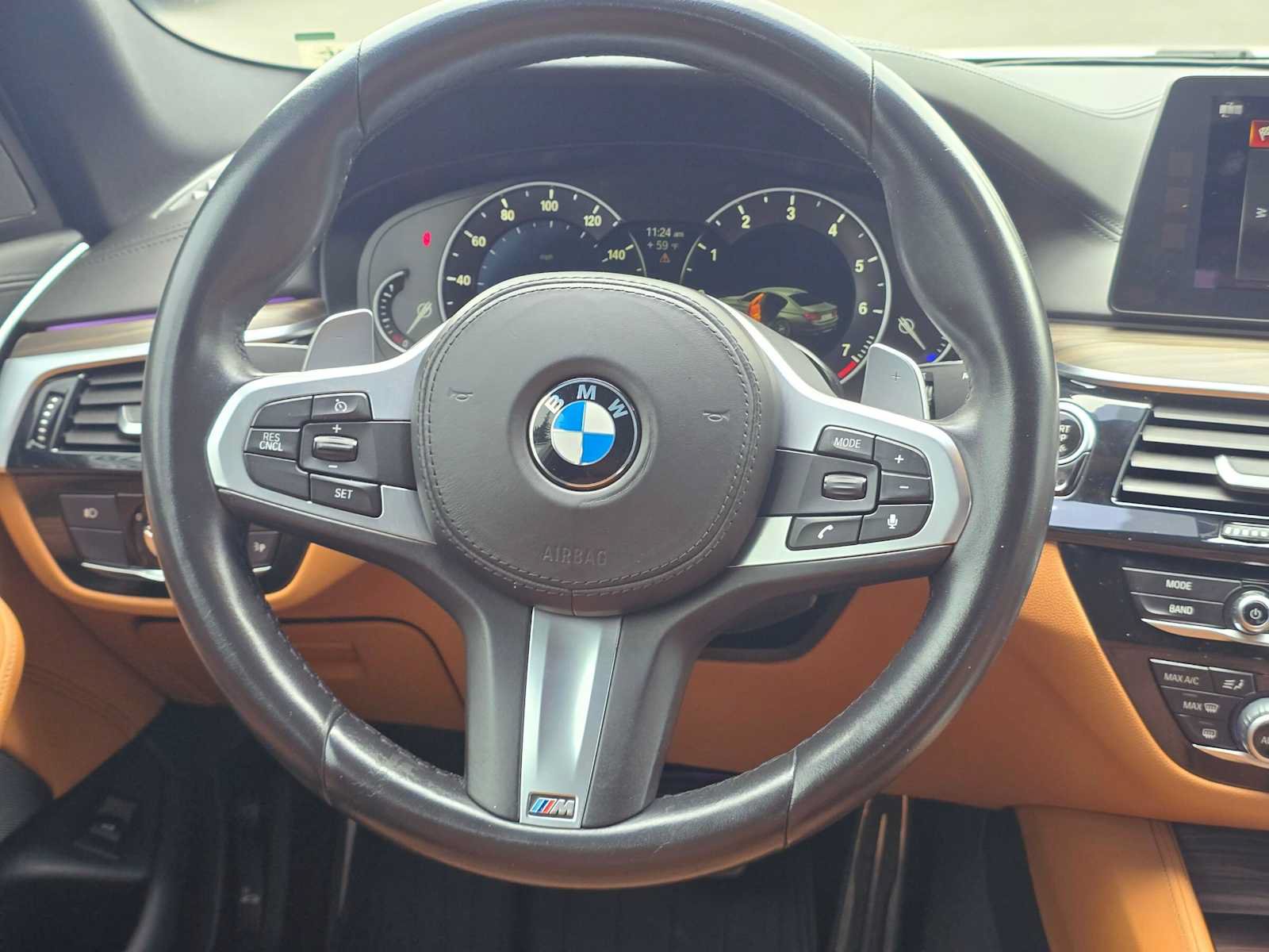 Used 2018 BMW 530i w/ M Sport Package RWD image 19