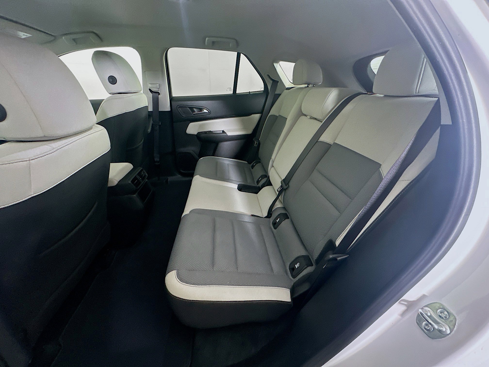 Used 2024 Honda Prologue EX image 29