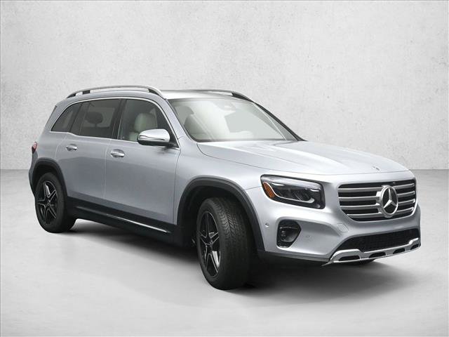 New 2026 Mercedes-Benz GLB 250 4MATIC image 4