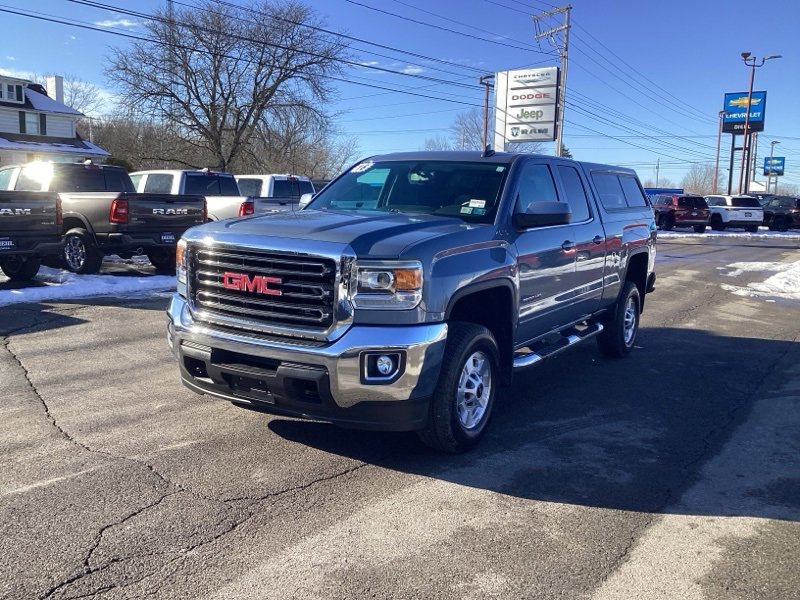 Used 2016 GMC Sierra 2500 SLE w/ SLE Preferred Package image 3