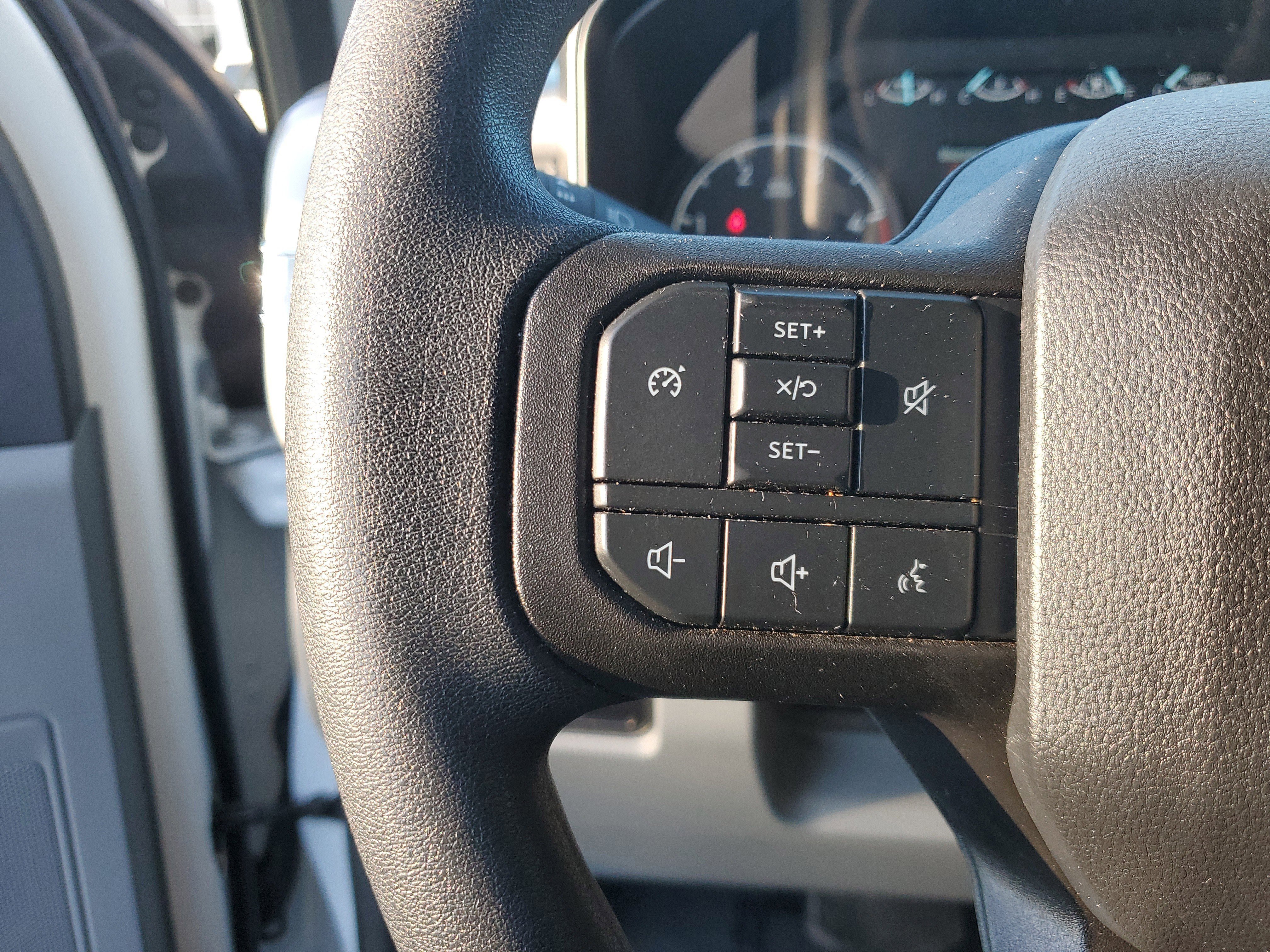 Used 2025 Ford F250 XLT image 26