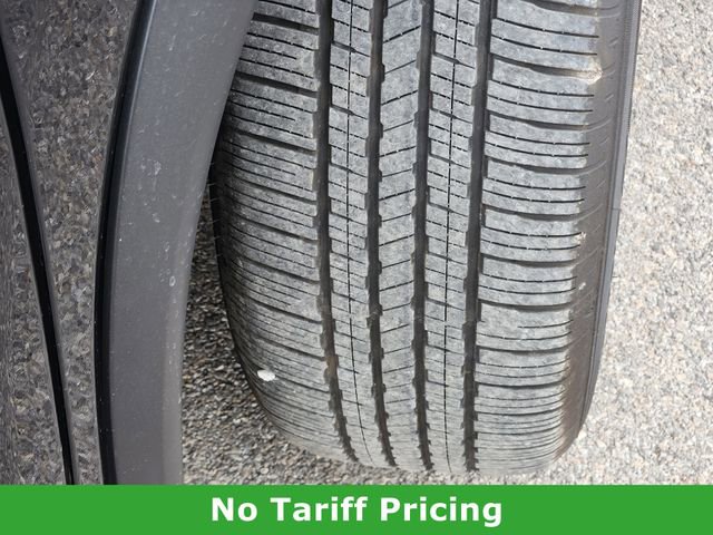 Certified 2025 Nissan Rogue SV FWD image 9