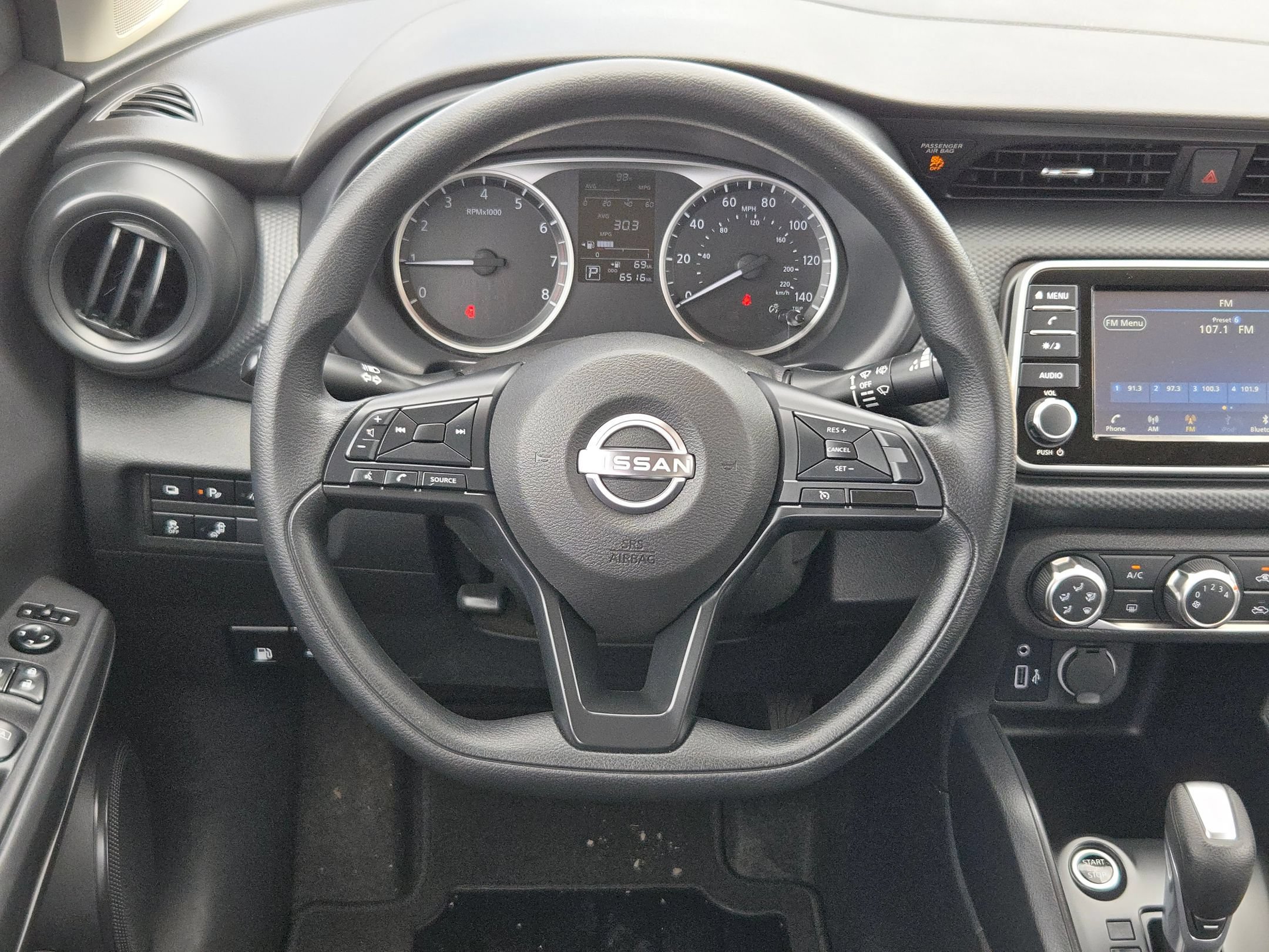 Certified 2025 Nissan Kicks Play S FWD image 19