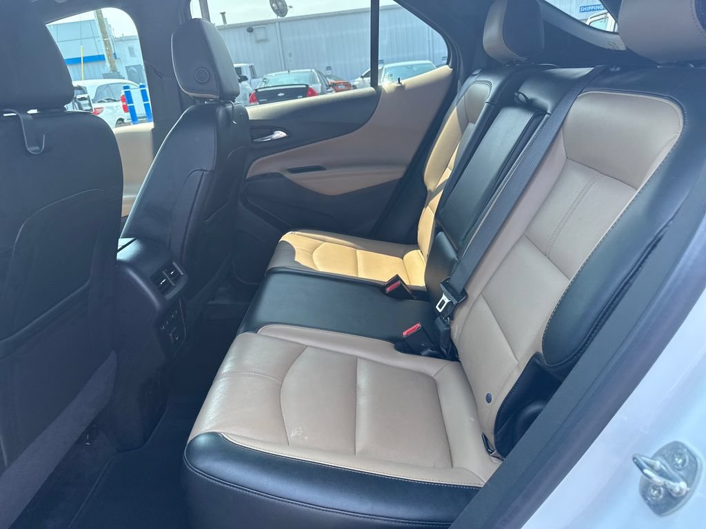 Used 2023 Chevrolet Equinox Premier AWD/4WD image 29