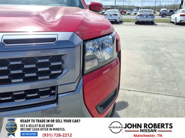 Used 2025 Nissan Frontier SV image 13