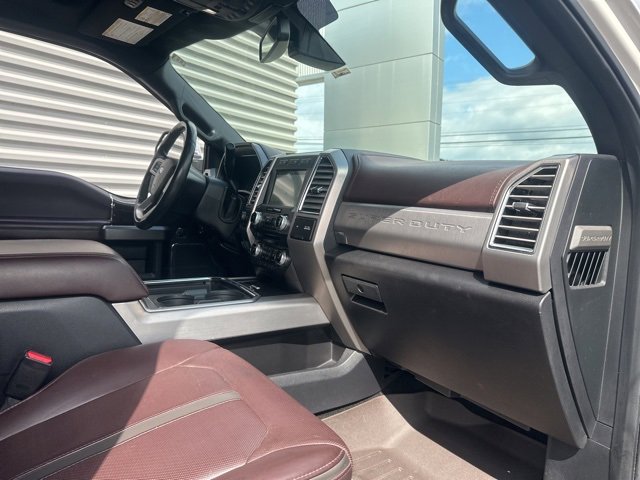 Used 2017 Ford F350 Platinum w/ Platinum Ultimate Package image 34