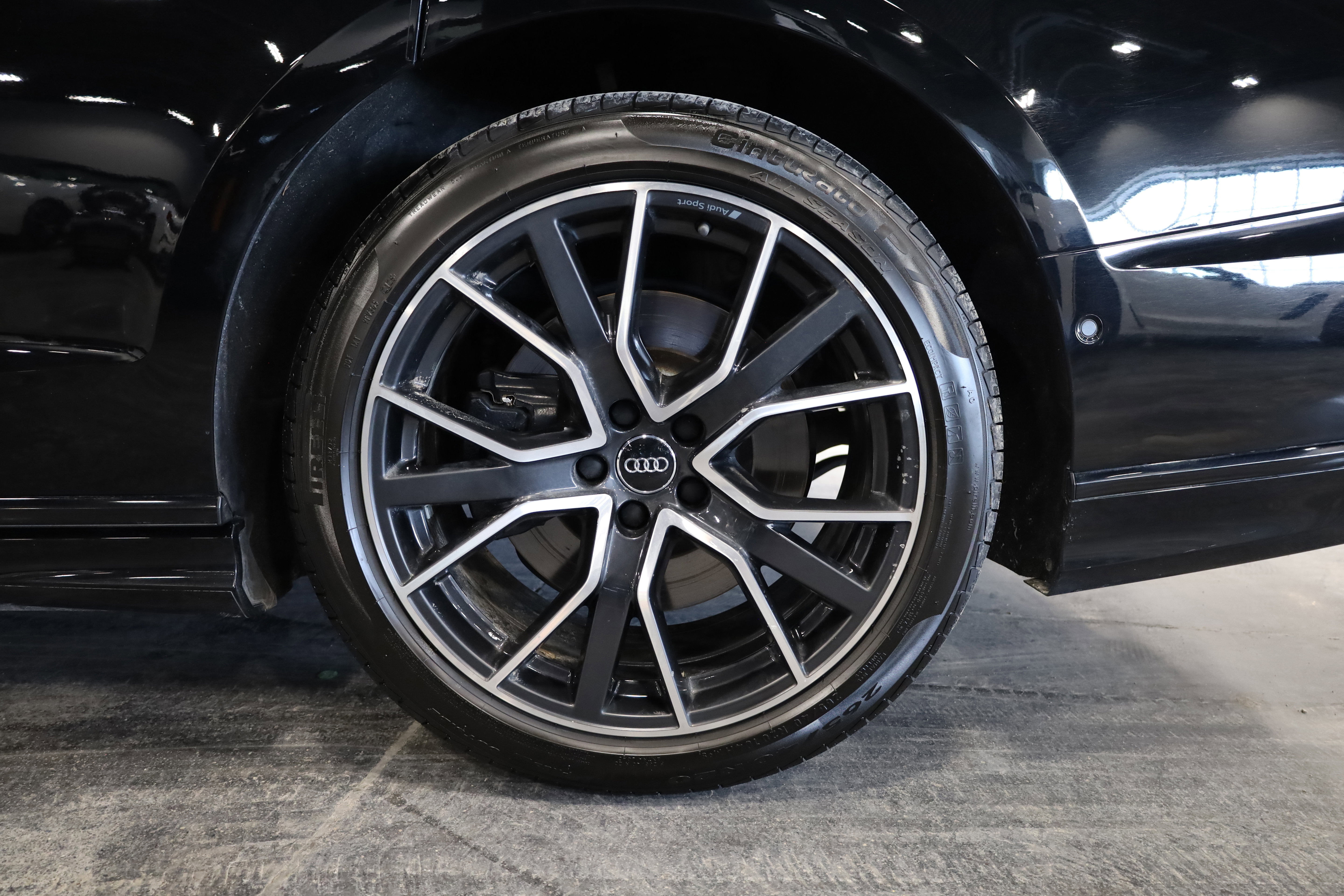 Used 2020 Audi A8 L 4.0T w/ Sport Plus Package image 12