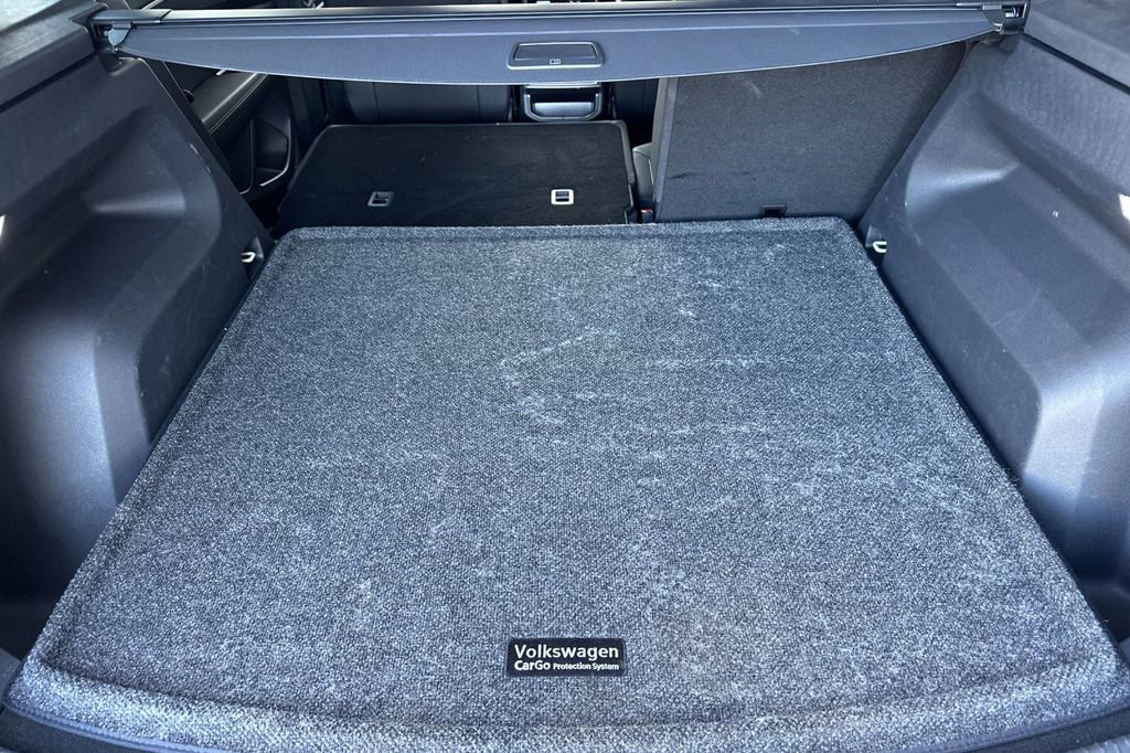 Used 2024 Volkswagen Atlas Cross Sport SE image 15