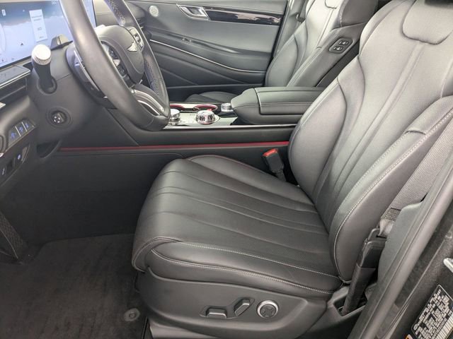 Used 2025 Genesis GV80 2.5T Standard image 13