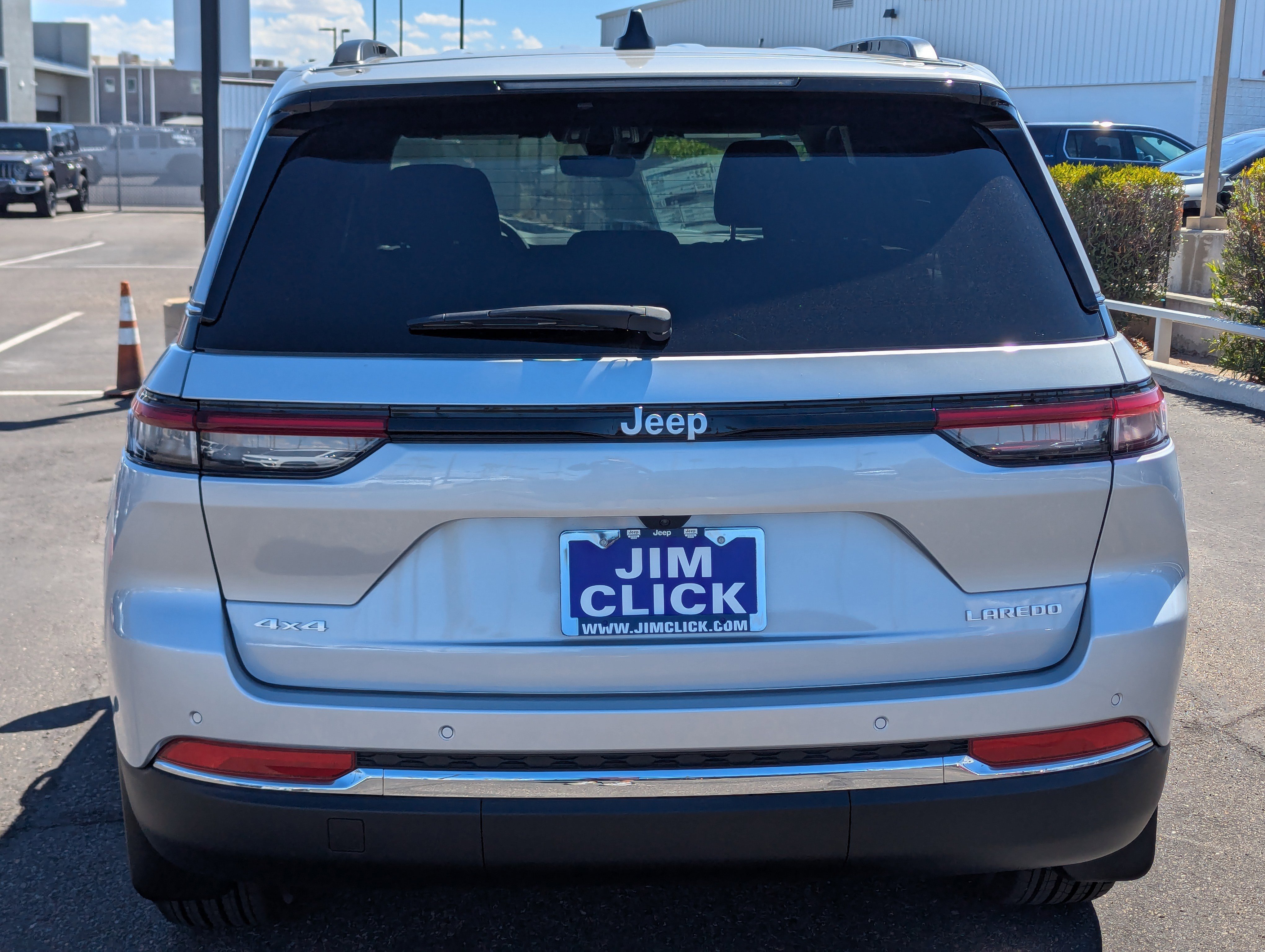 New 2025 Jeep Grand Cherokee Laredo X w/ Trailer Tow Package image 3