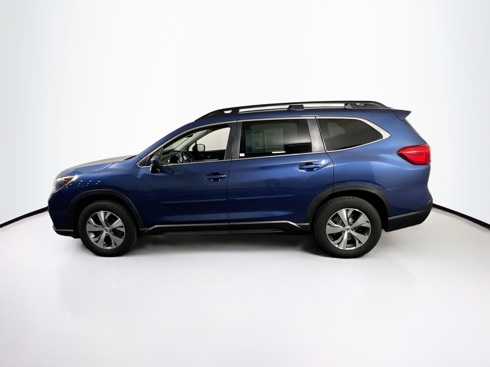 Used 2021 Subaru Ascent Premium w/ Convenience Package AWD/4WD image 8