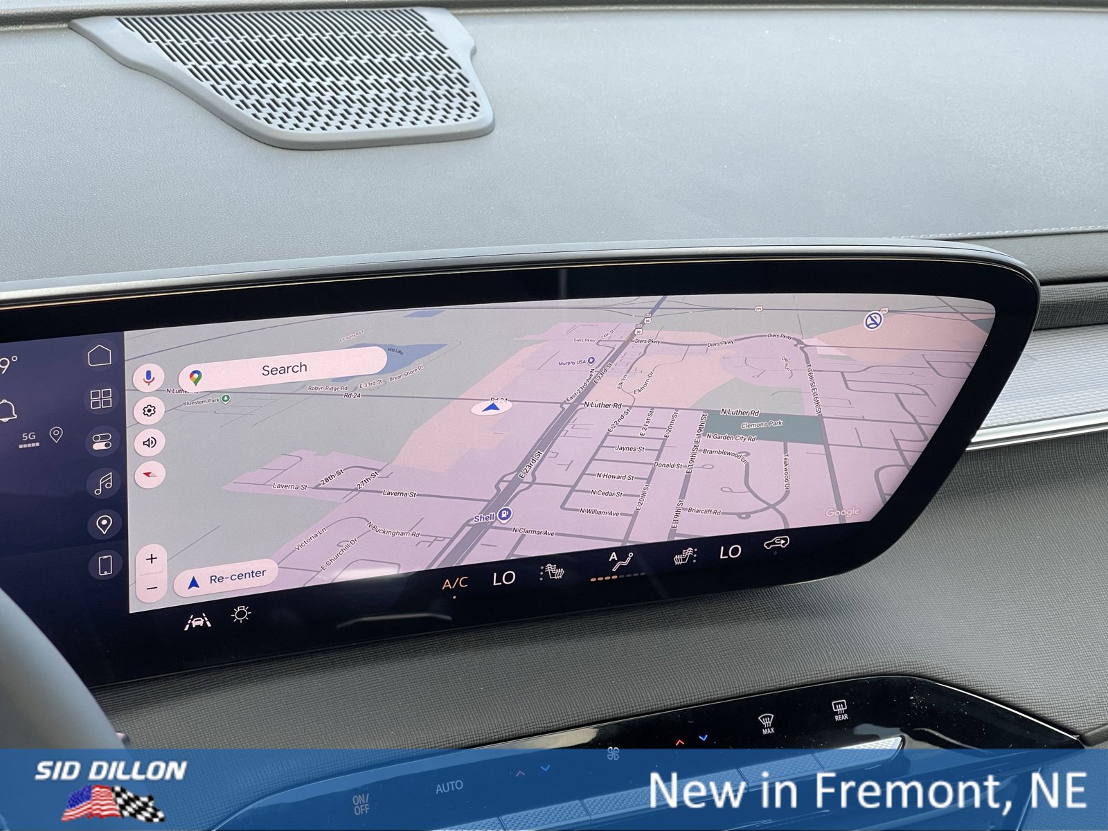 New 2026 Buick Enclave Sport Touring w/ Power Package image 3