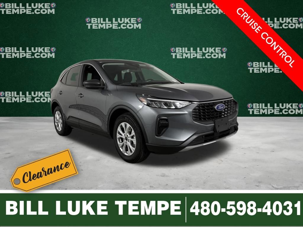 Used 2024 Ford Escape Active image 1