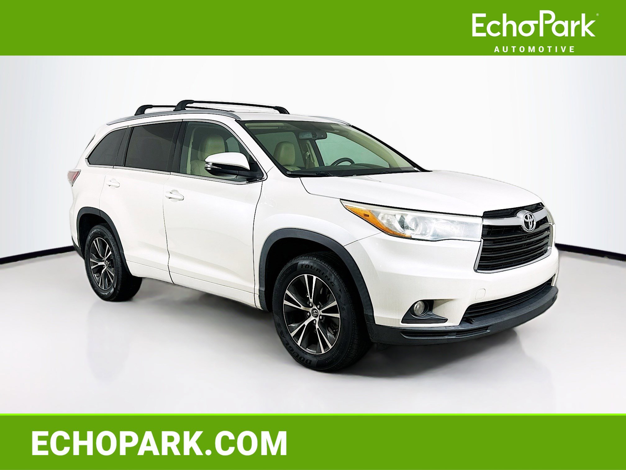 Used 2016 Toyota Highlander XLE image 1