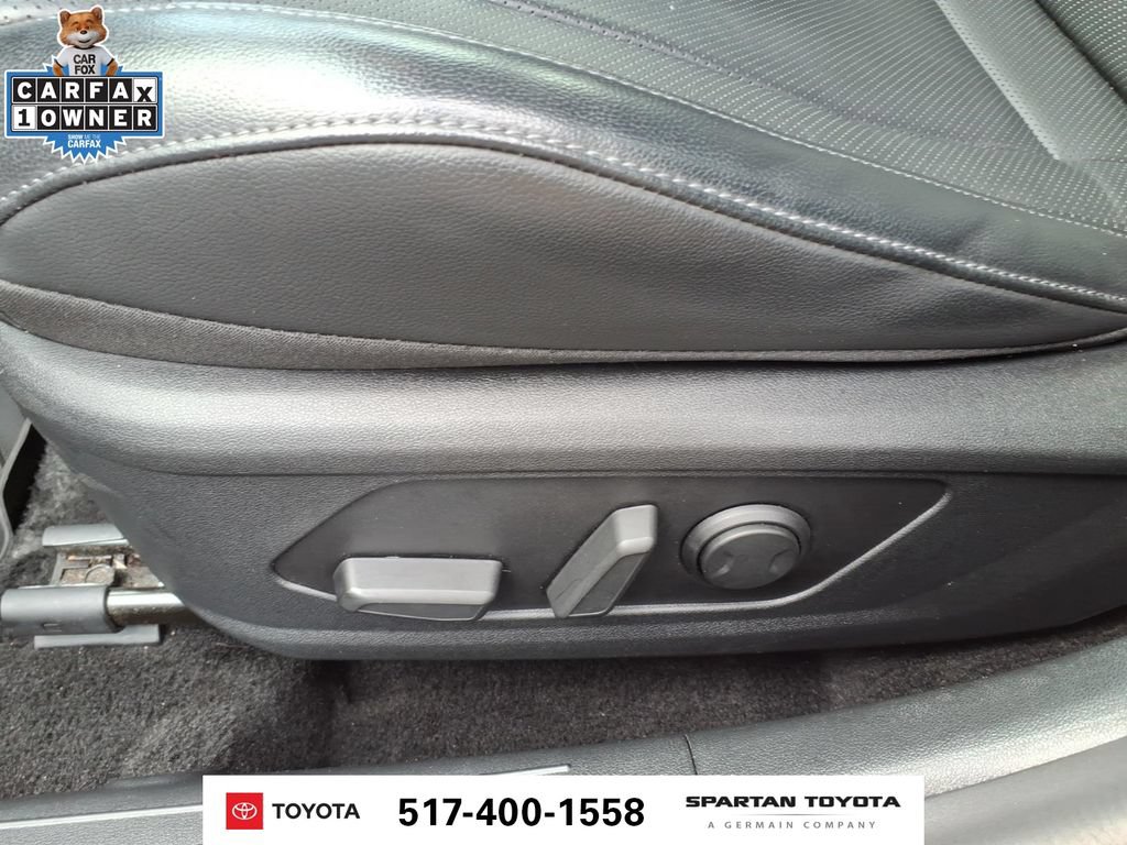 Used 2023 Hyundai Elantra Limited w/ Winter Weather Package FWD image 16