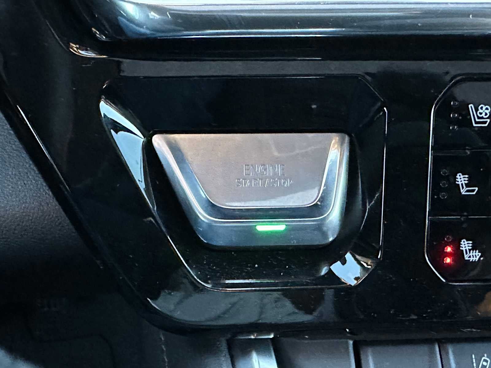 New 2026 GMC Sierra 2500 Denali w/ Denali Reserve Package image 35