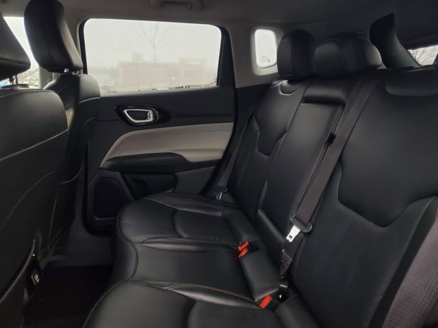 Used 2022 Jeep Compass Limited image 30