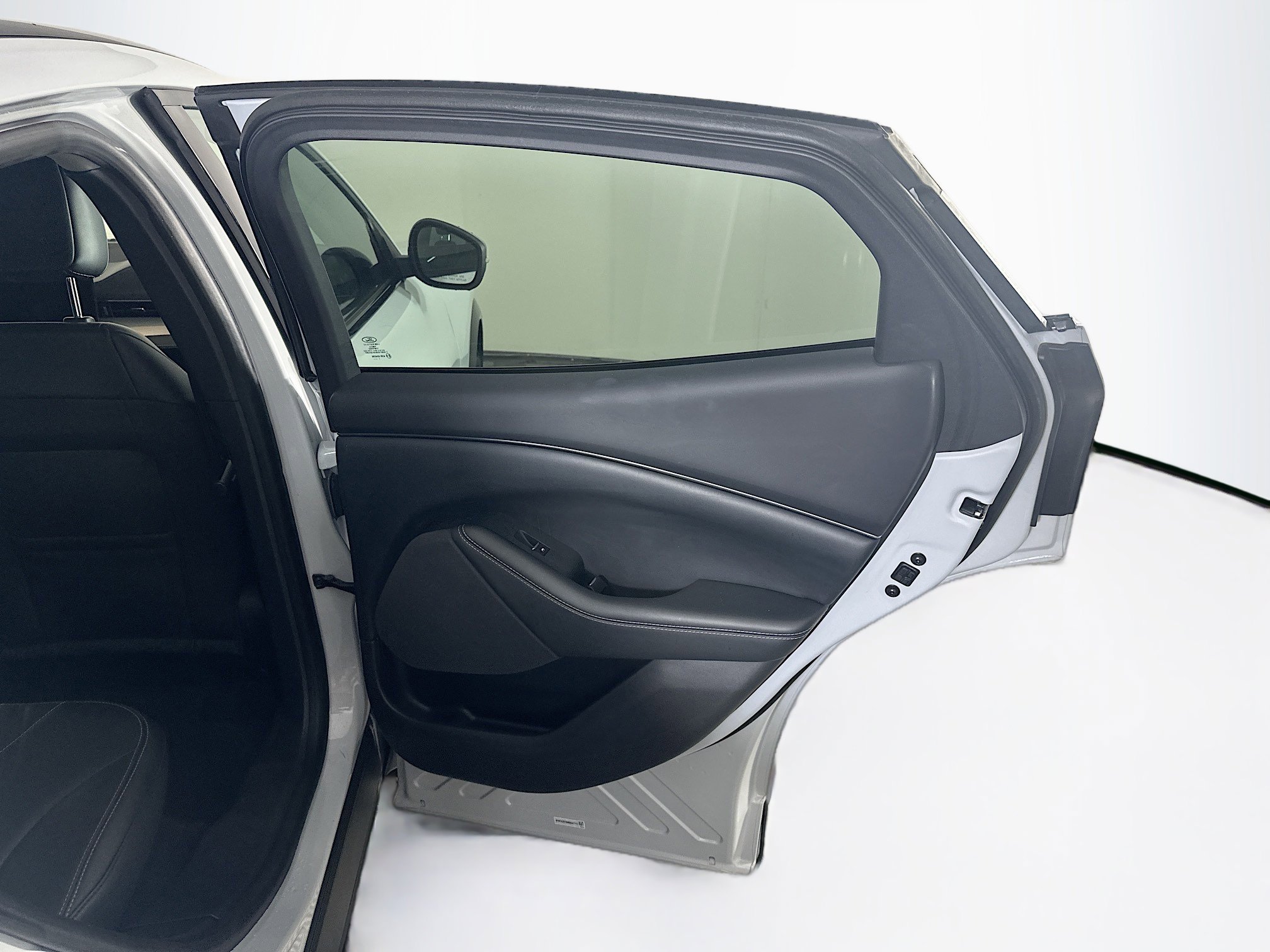 Used 2021 Ford Mustang Mach-E California Route 1 image 32