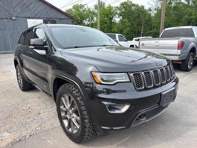 Used 2016 Jeep Grand Cherokee Limited 75th Anniversary AWD/4WD image 3