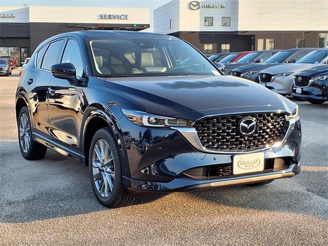 New 2025 MAZDA CX-5 AWD 2.5 S w/ Premium Plus Pkg image 3