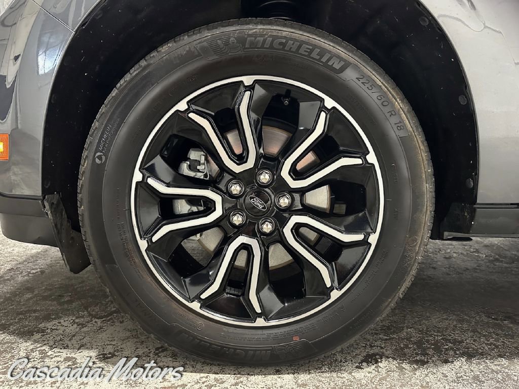 Used 2022 Ford Maverick Lariat w/ Lariat Luxury Package image 30