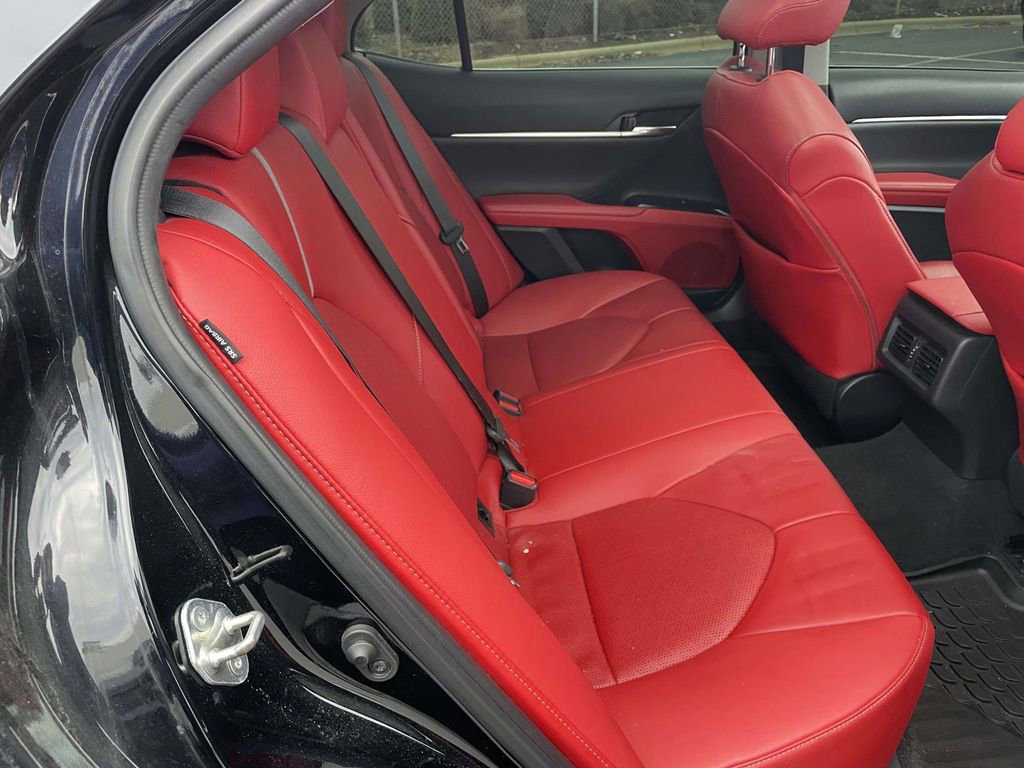 Used 2020 Toyota Camry XSE image 46