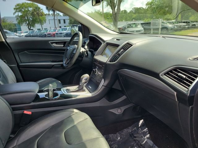 Used 2016 Ford Edge Titanium w/ Technology Package FWD image 33