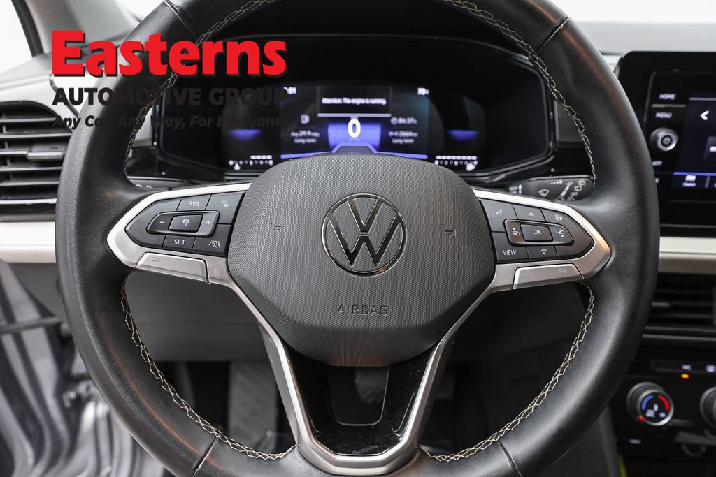 Used 2025 Volkswagen Taos S FWD image 11
