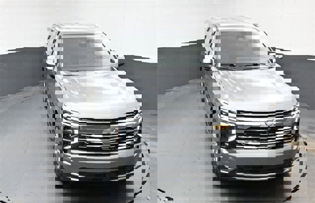 New 2026 Chevrolet Suburban Premier image 37