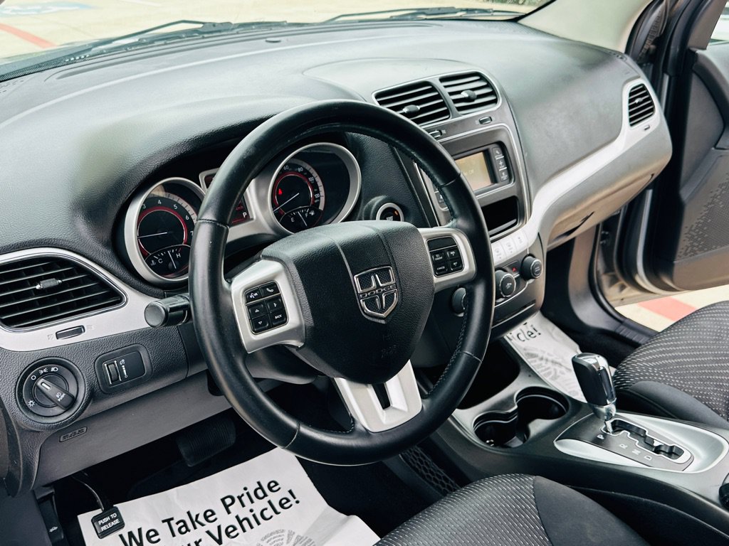 Used 2016 Dodge Journey SXT FWD image 14