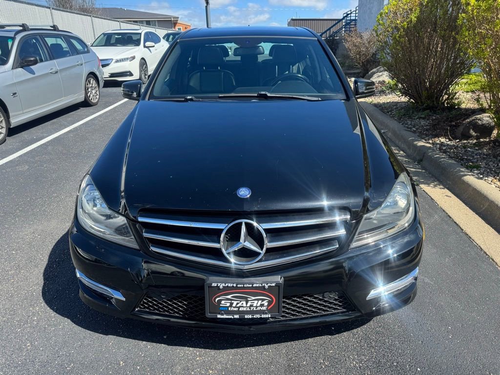 Used 2014 Mercedes-Benz C 300 4MATIC Sedan image 3