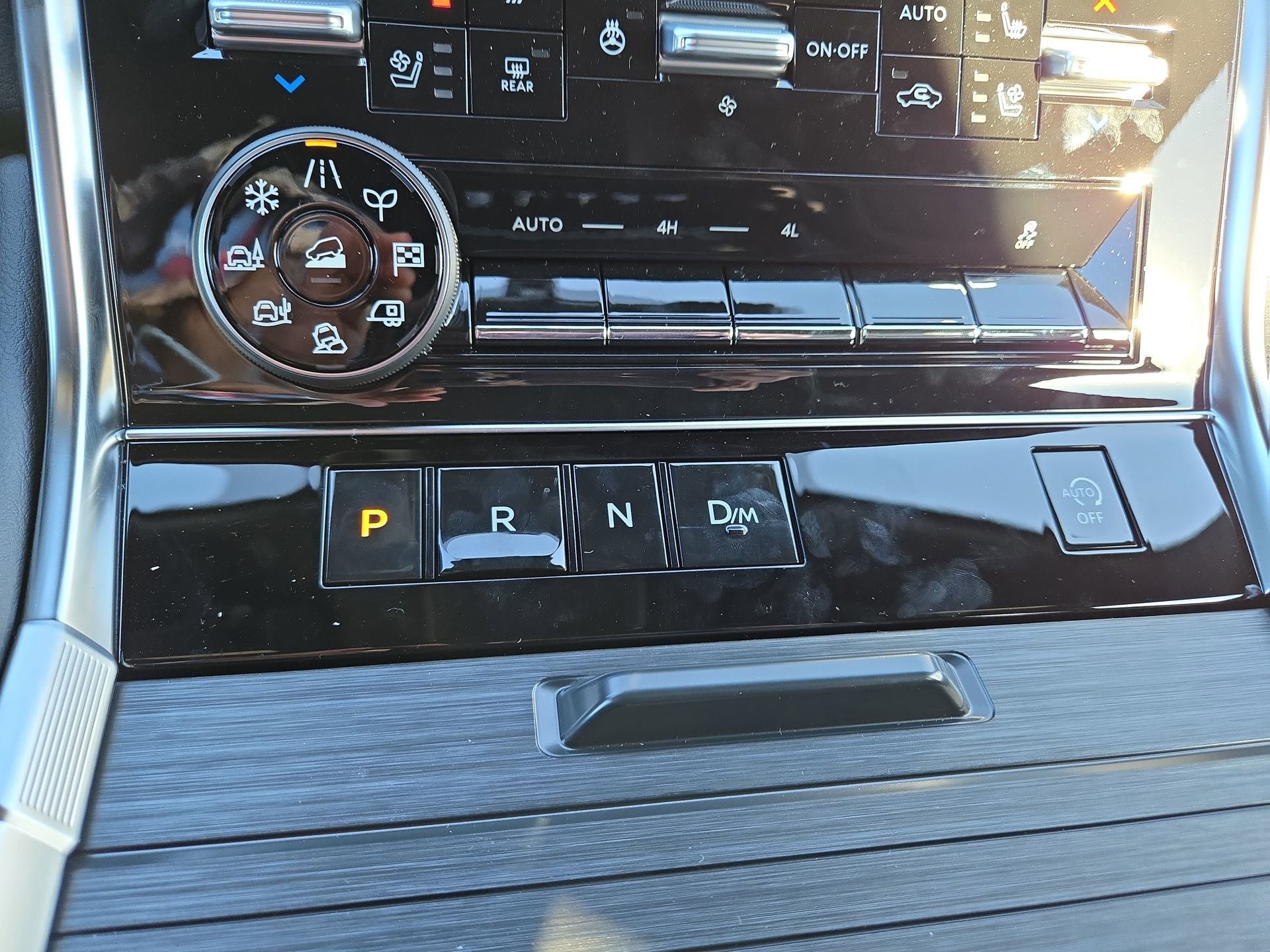 New 2026 Nissan Armada Platinum image 22