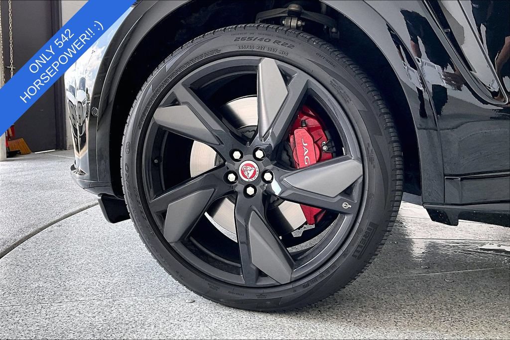 Used 2023 Jaguar F-PACE SVR AWD/4WD image 10
