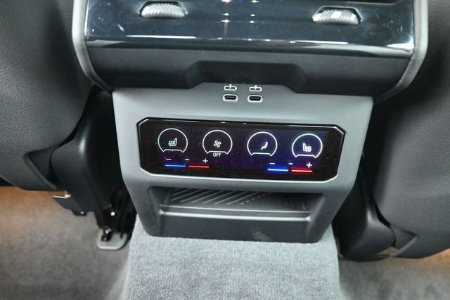 New 2027 BMW M5 w/ Carbon Package AWD/4WD image 17