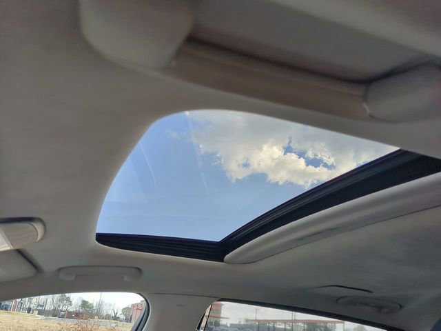 Used 2021 Genesis G90 5.0 Ultimate image 18