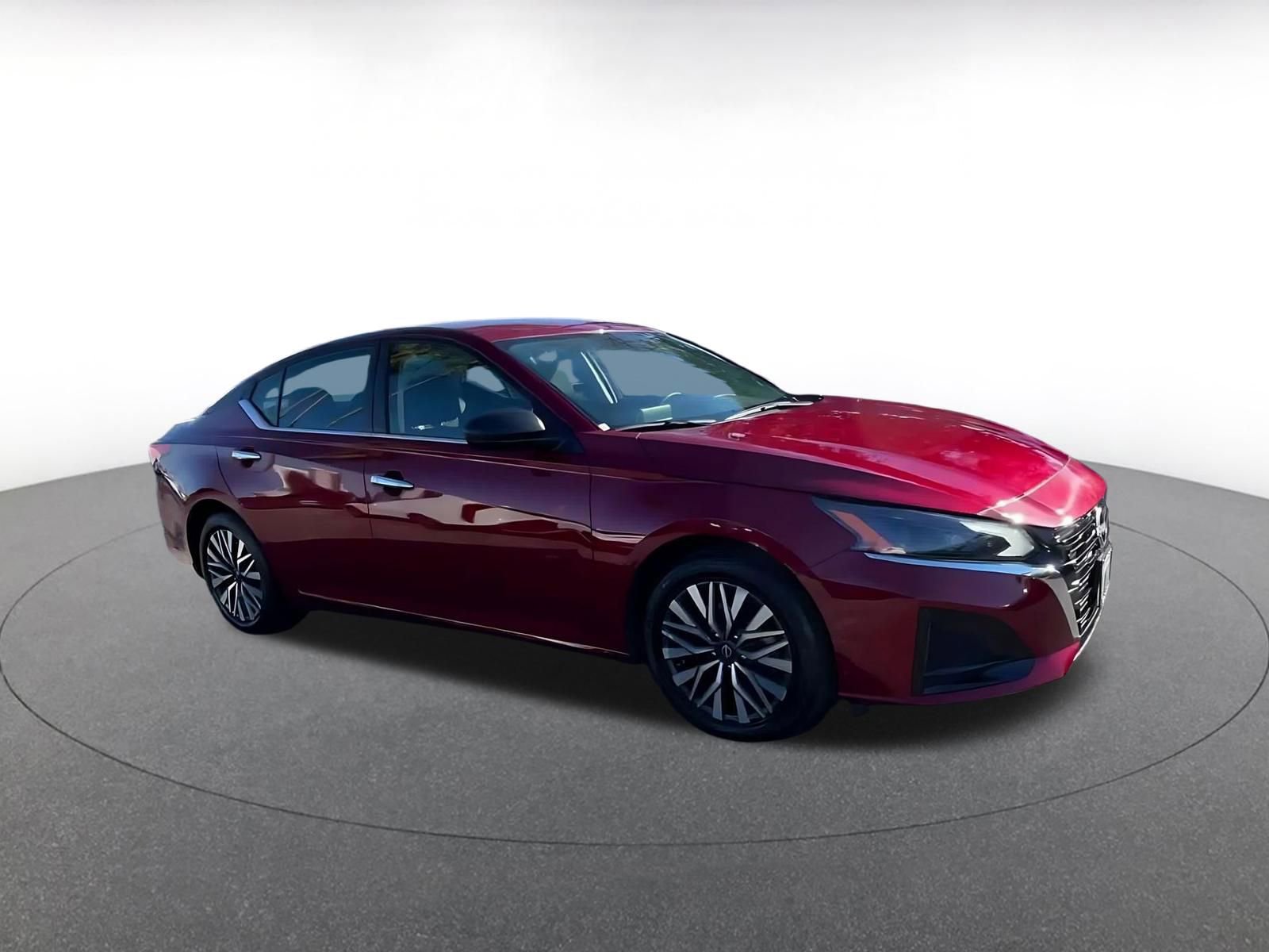 Used 2024 Nissan Altima 2.5 SV video 2