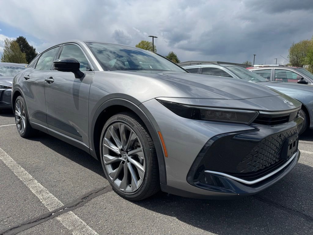 Used 2026 Toyota Crown Limited w/ Advanced Technology Package