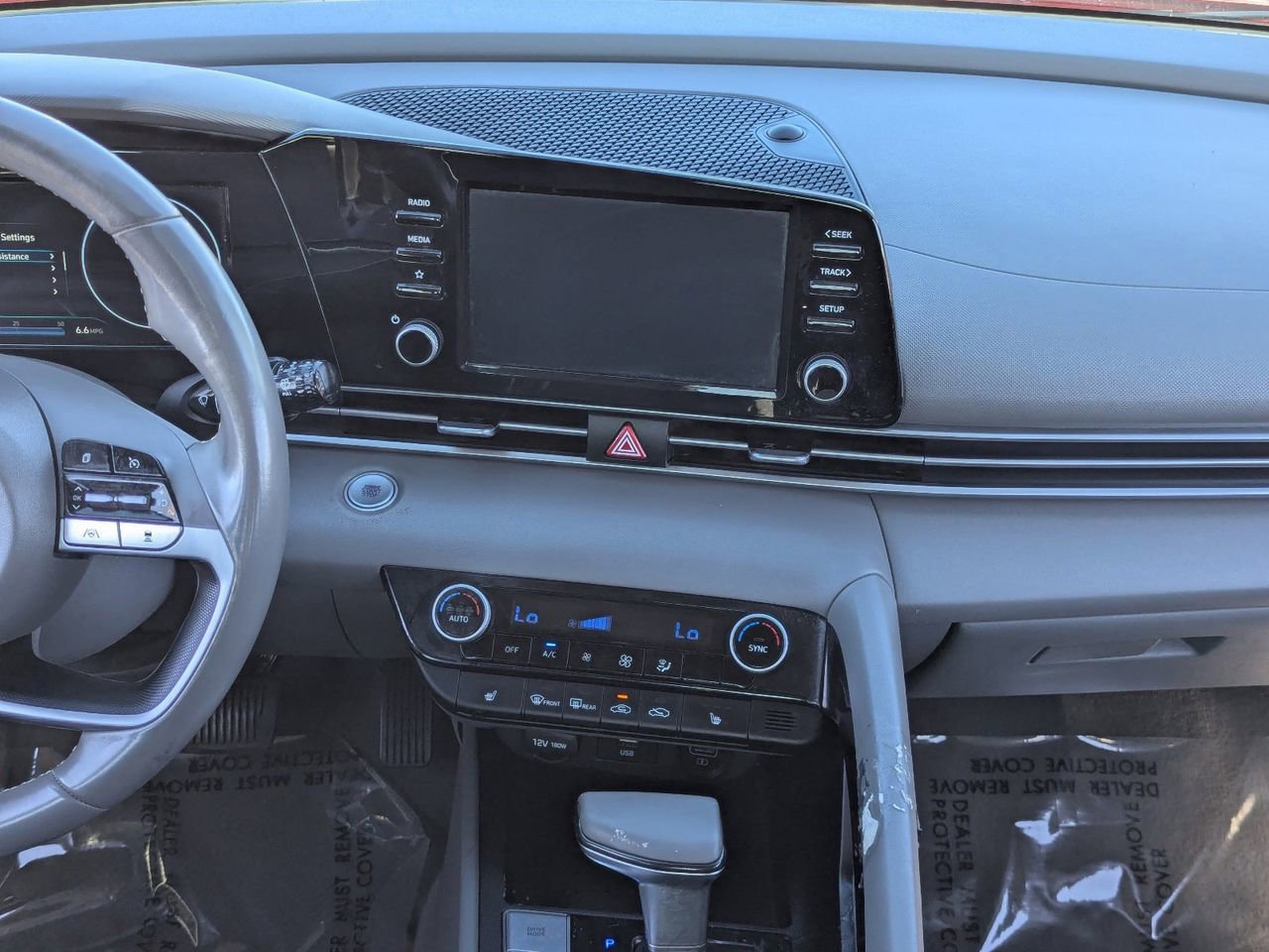 Used 2021 Hyundai Elantra SEL w/ Convenience Package image 14