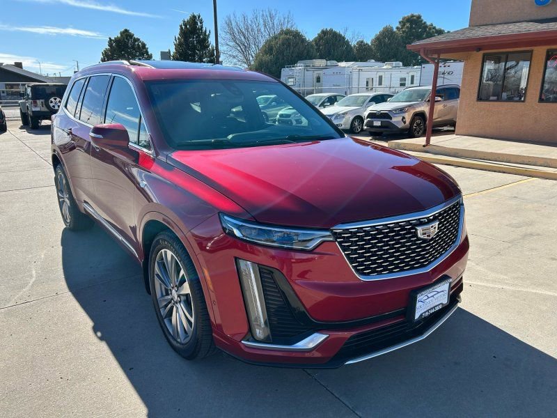 Used 2021 Cadillac XT6 Premium Luxury w/ Platinum Package AWD/4WD image 1