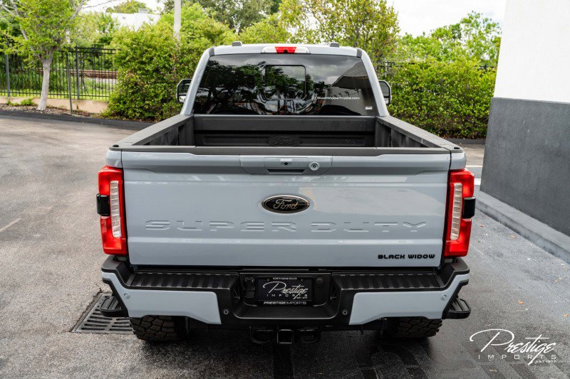 Used 2025 Ford F250 Lariat w/ Lariat Ultimate Package image 18