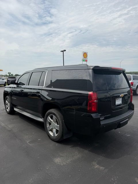 Used 2015 Chevrolet Suburban LT w/ Luxury Package AWD/4WD image 6