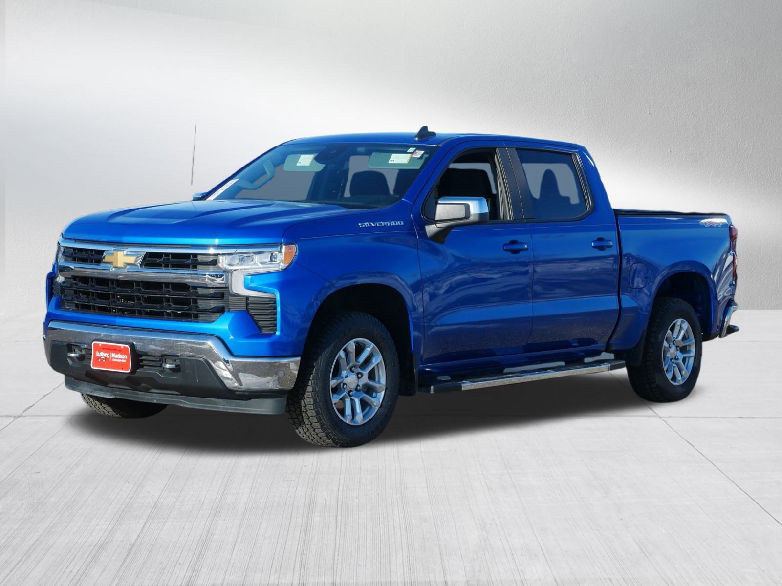 Used 2022 Chevrolet Silverado 1500 LT w/ LPO, Chrome Package image 3