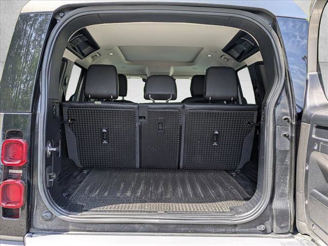 Used 2021 Land Rover Defender 110 S image 6