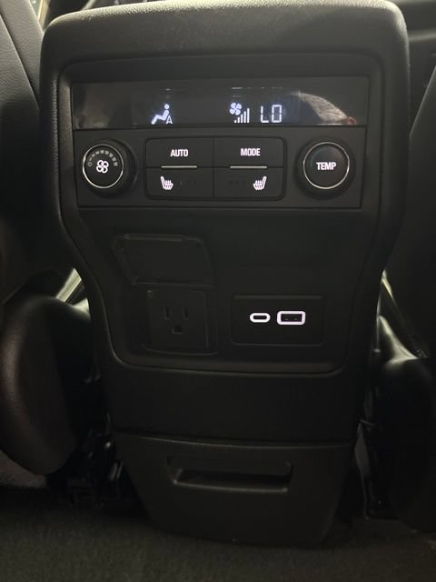 Used 2023 GMC Acadia Denali FWD image 16