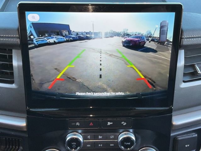 Used 2024 Ford Expedition XLT image 24