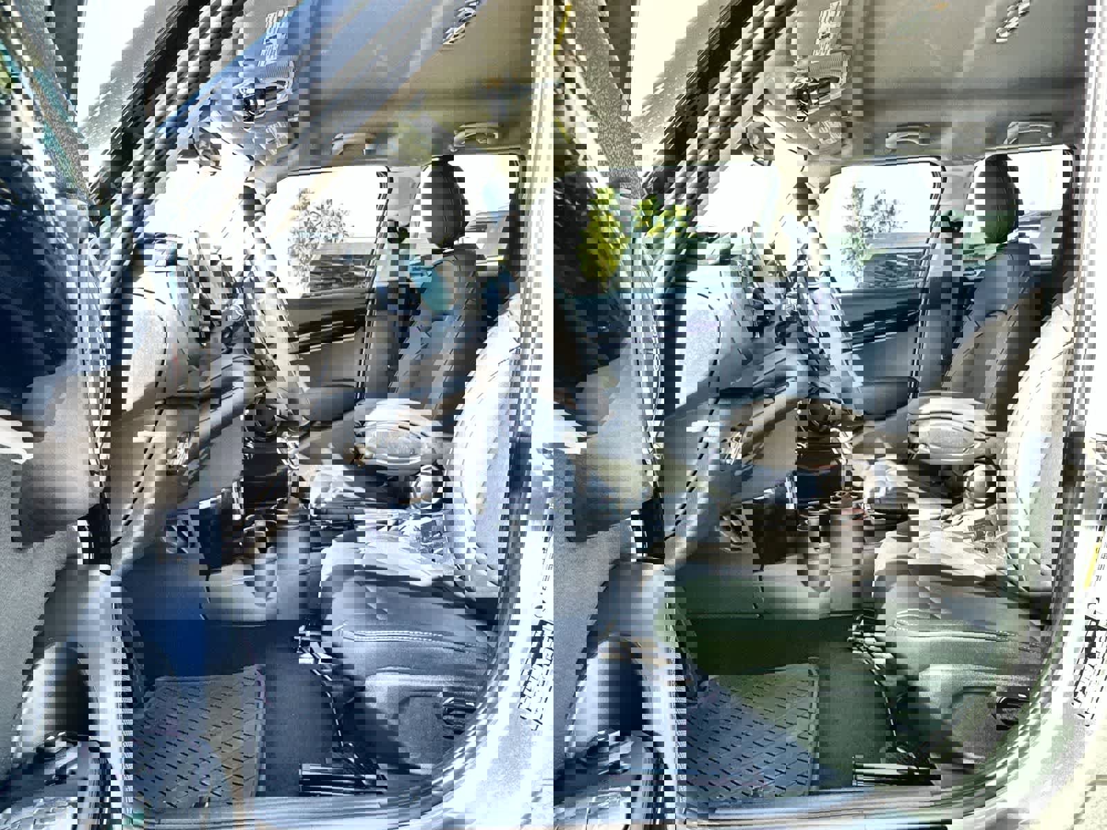 Used 2024 MINI Cooper S image 2