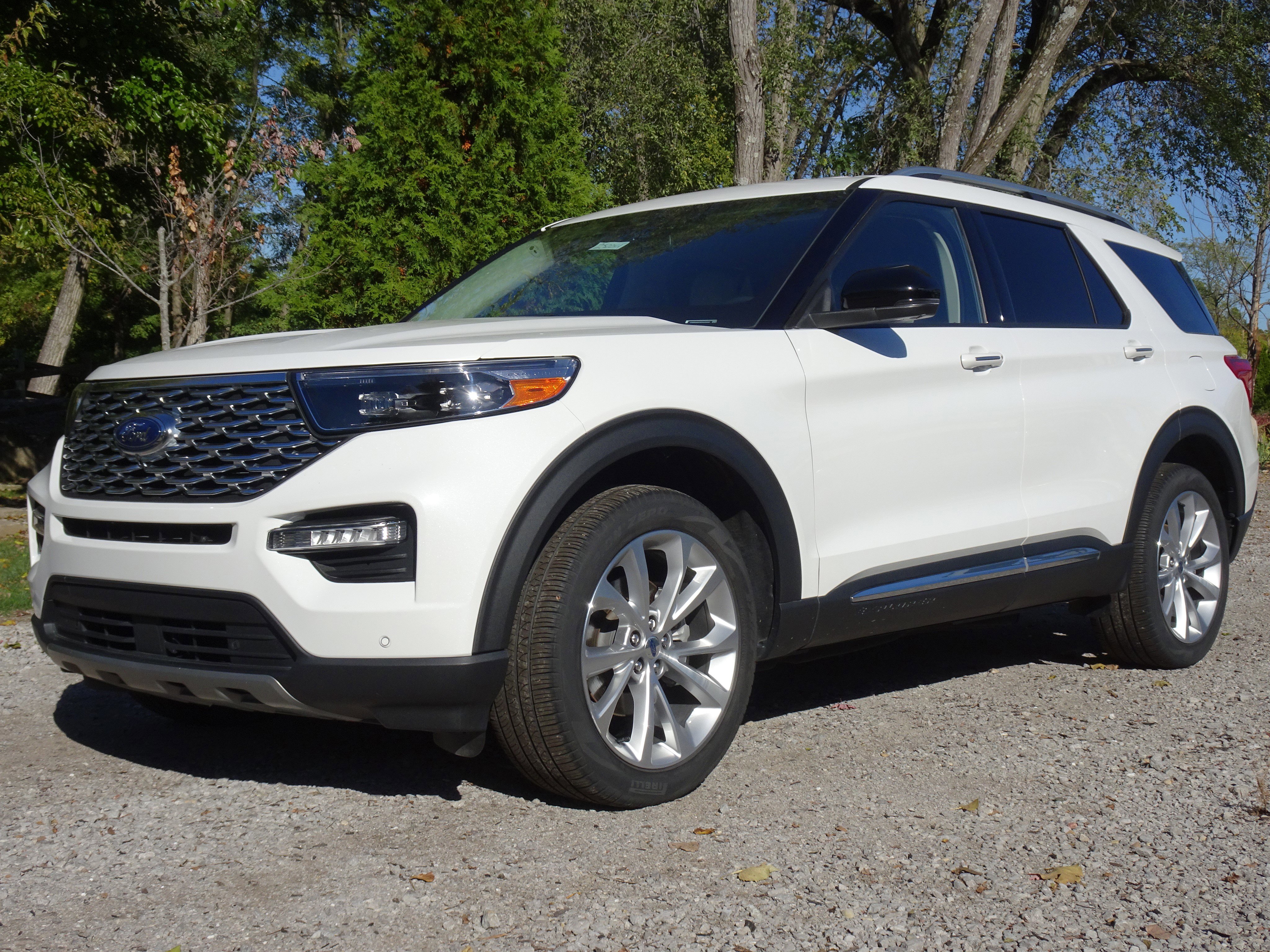 Used 2023 Ford Explorer Platinum w/ Equipment Group 601A image 5